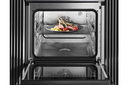 Four vapeur combiné Miele DGC7665HCPROIN, cuisson encastrable, vue de face