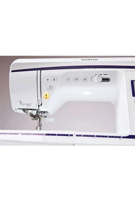 Machine à coudre Brother Innov-is 1800Q pour patchwork et quilting, vue de côté