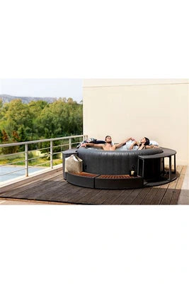 Spa gonflable Minorque rond 6 places, vue en situation