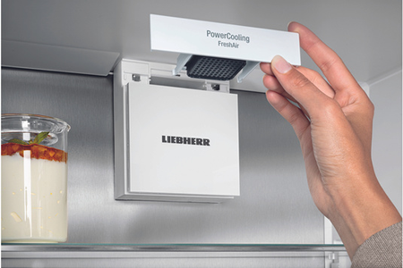 Réfrigérateur 1 porte Liebherr RBBSC5250-20, intérieur