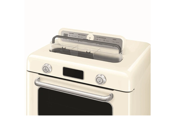 Four combiné vapeur et air fryer Smeg COF01CREU, vue arrière