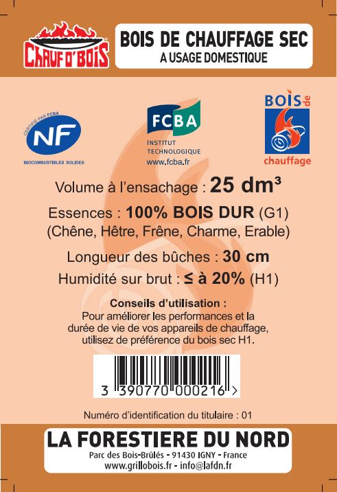 Bûches de bois de chauffage de 30 cm en filet de 25 dm3, certifiées NF, vue de détail